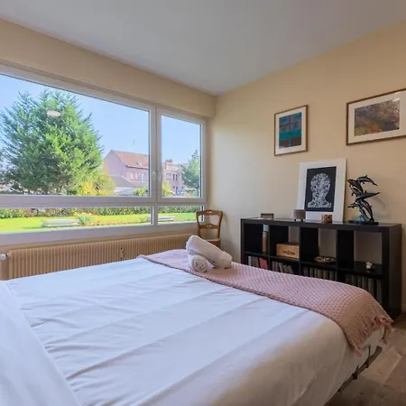 2 Bedroom With Parking, 5 Minutes From Lille Appartement Marcq-en-Baroeul